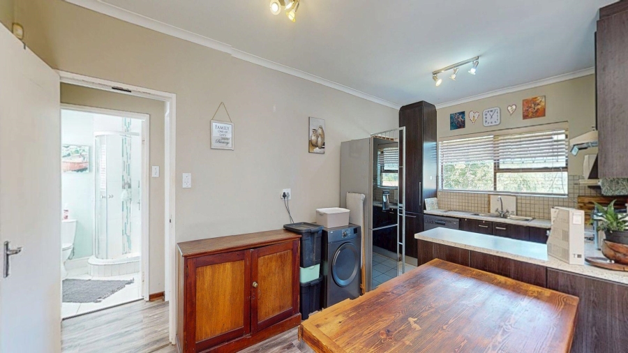 2 Bedroom Property for Sale in Kabega Park Eastern Cape